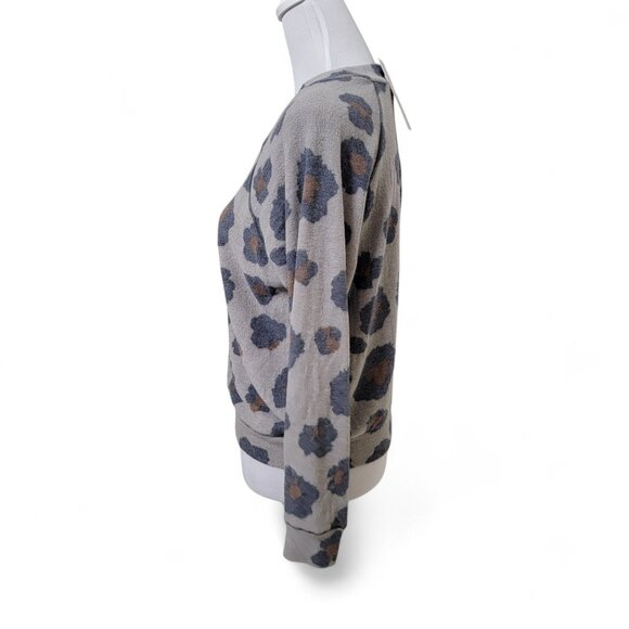 Gaze, Size XS Super Soft Animal Print Long Sleeve V Neck Pullover NEW with Tag - Picture 3 of 11